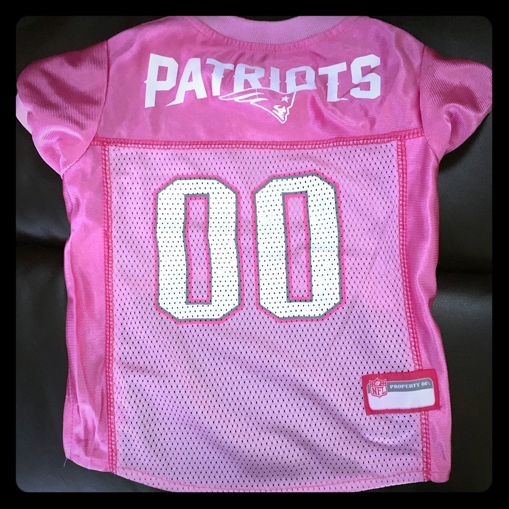 Pink New England Patriots jersey for dog